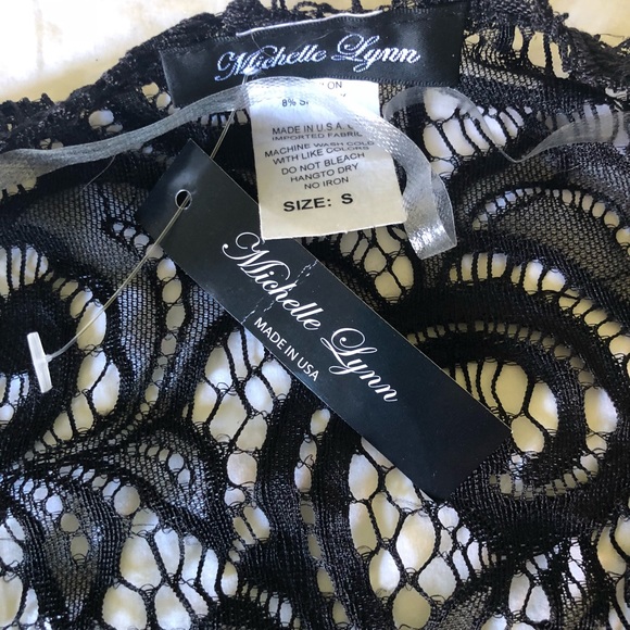 Michelle Lynn Lace Shrug Black Size S - Picture 3 of 4